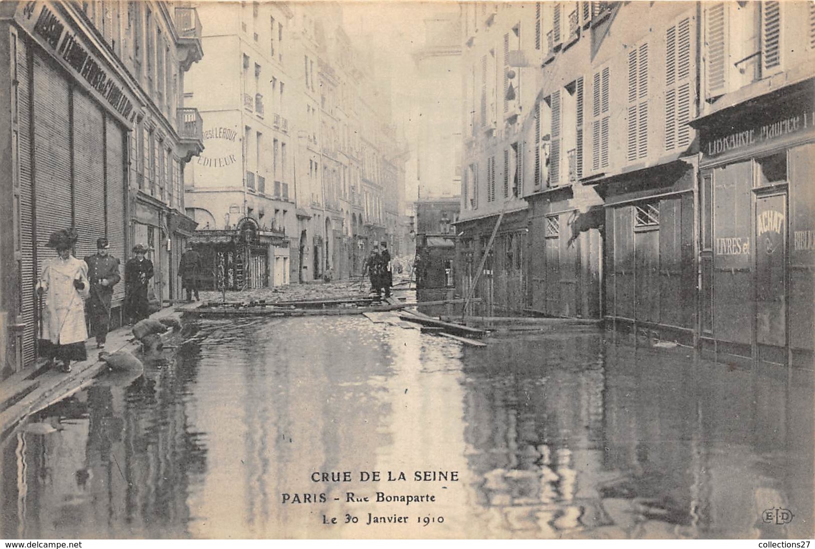 75-PARIS-INONDATIONS-RUE BONAPARTE