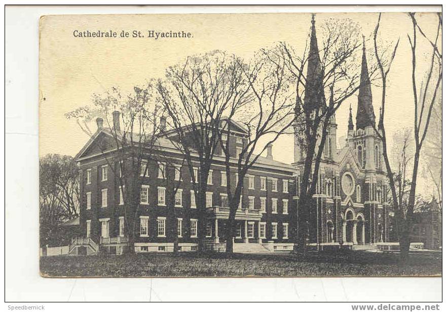 7517 cathédrale de Sainte Hyacinthe .  Solis