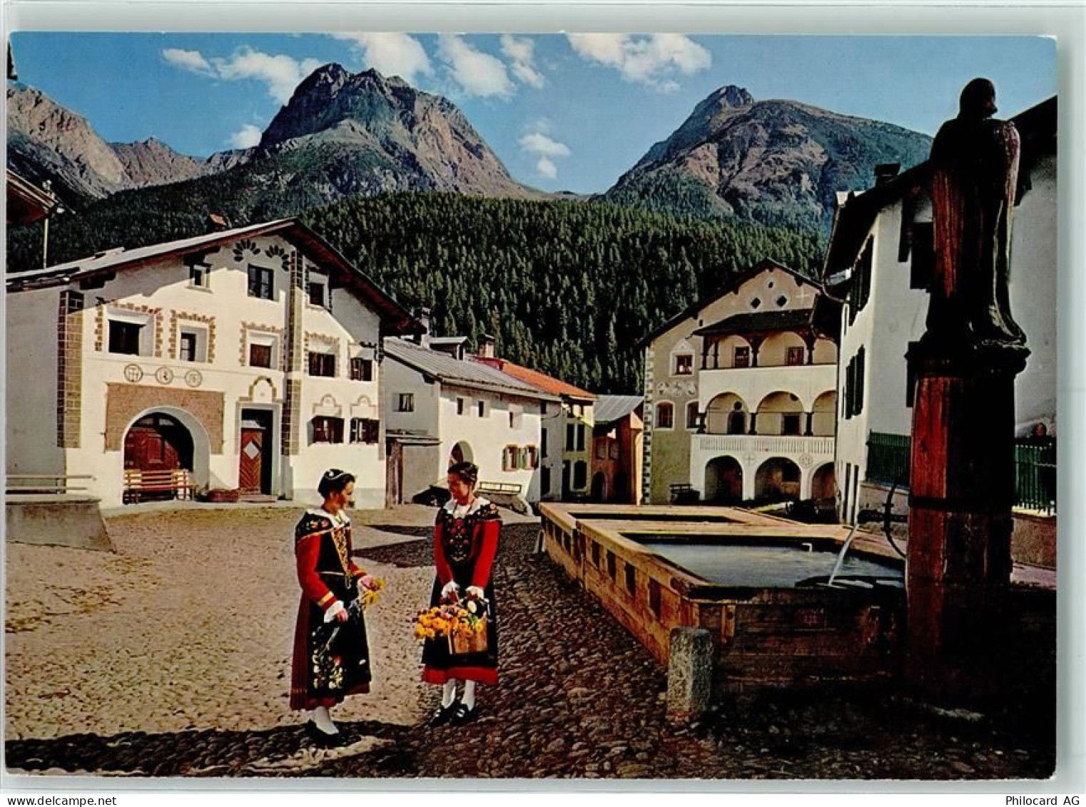 7550 Scuol Schuls - Dorfplatz Scuol mit Museum - 10273825