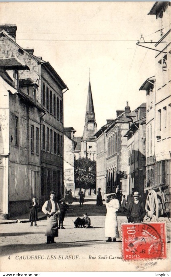 76 - CAUDEBEC lès ELBEUF - Rue Sadi carnot