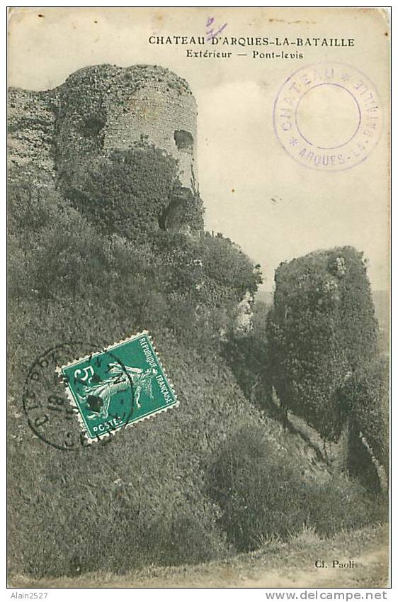76 - Château d'ARQUES-LA-BATAILLE - Extérieur - Pont-levis (Coll. spéciale du Château d'Arques)