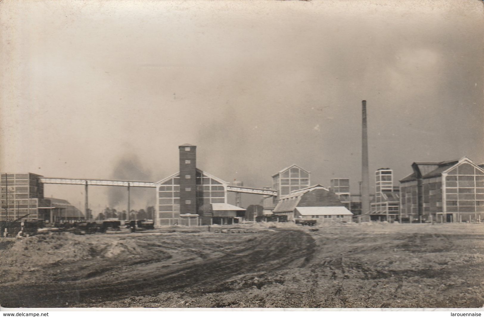 76 - LE GRAND QUEVILLY - L' Usine (carte photo)