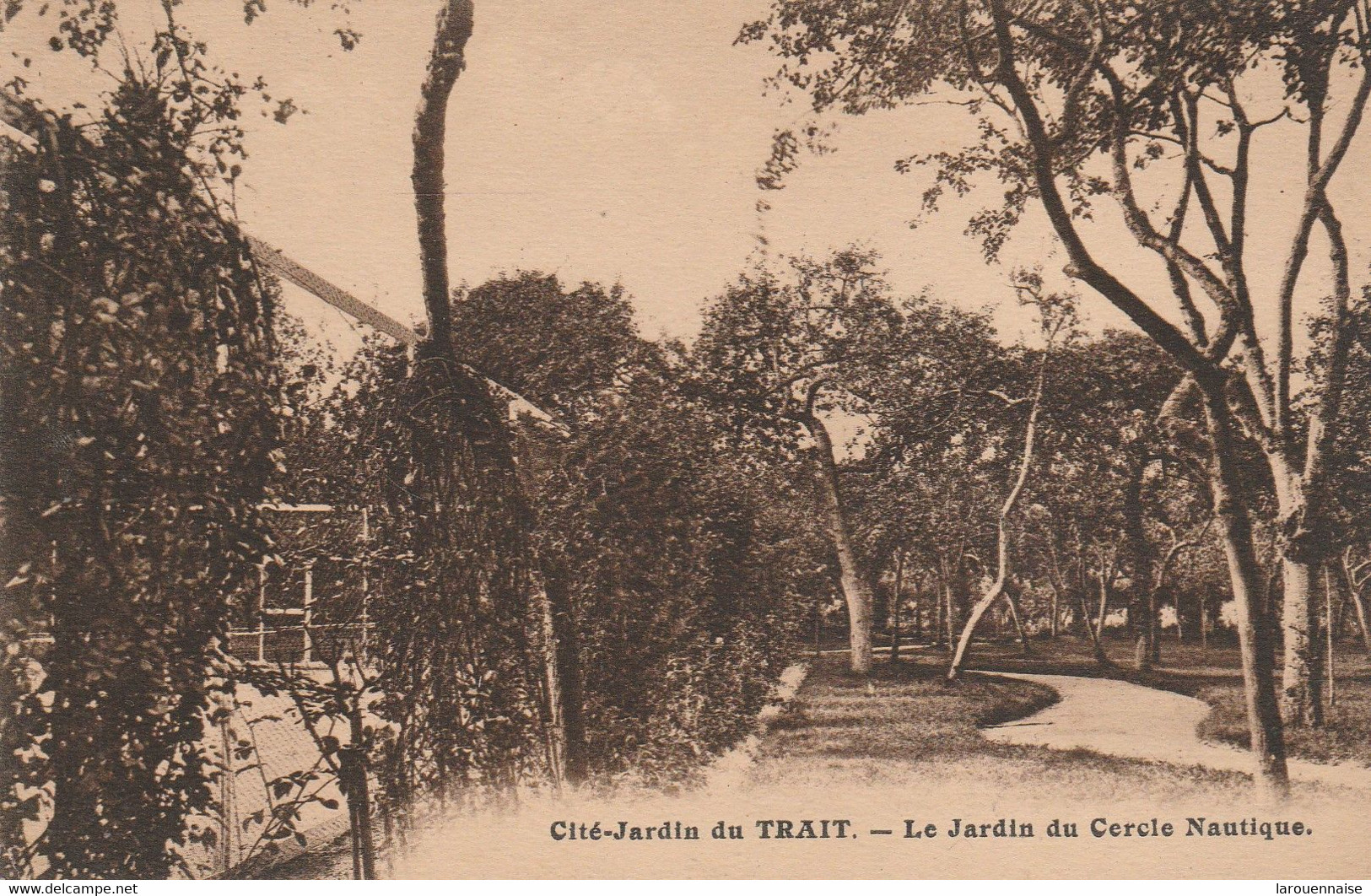 76 -  LE TRAIT - Cité Jardin du Trait - Le Jardin du Cercle Nautique