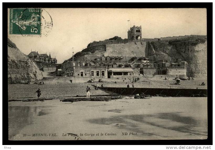 76 Mesnil-Val Criel-sur-Mer plage casino D76D K76255K C76192C RH097105
