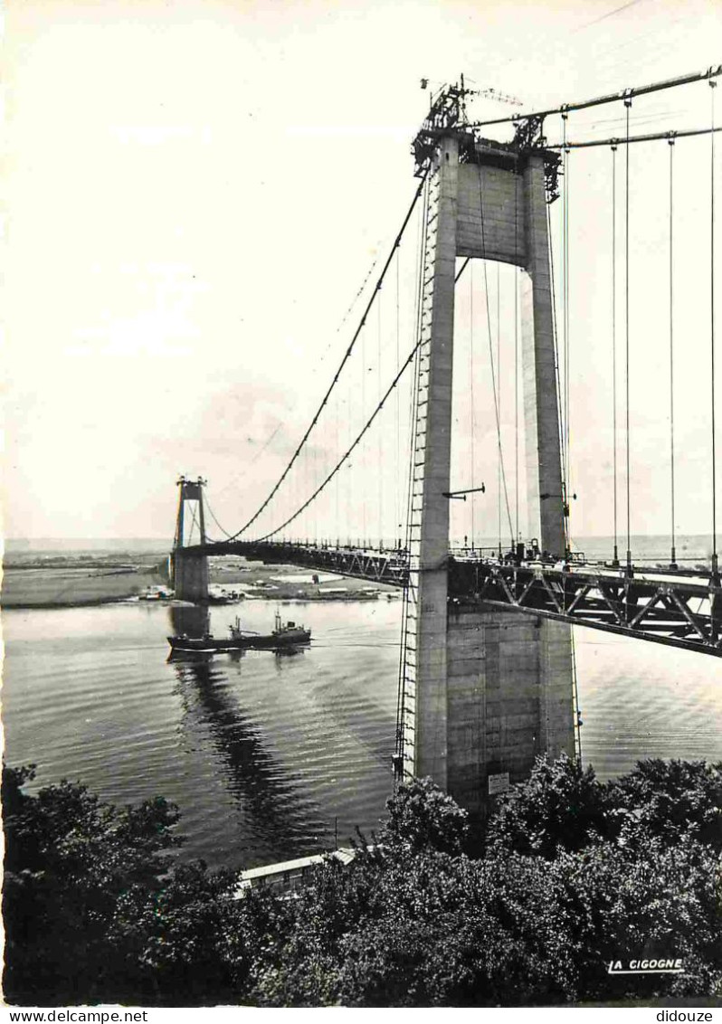76 - Tancarville - Le Pont de Tancarville - Bateaux - Mention Photographie Véritable - Carte dentelée - CPSM grand forma