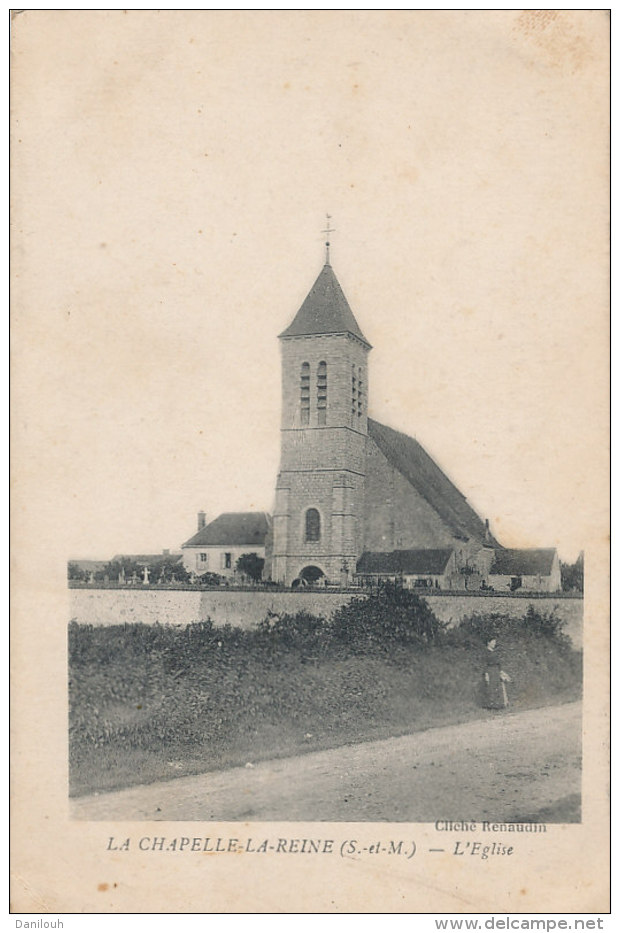 77 // LA CHAPELLE LA REINE   l'église