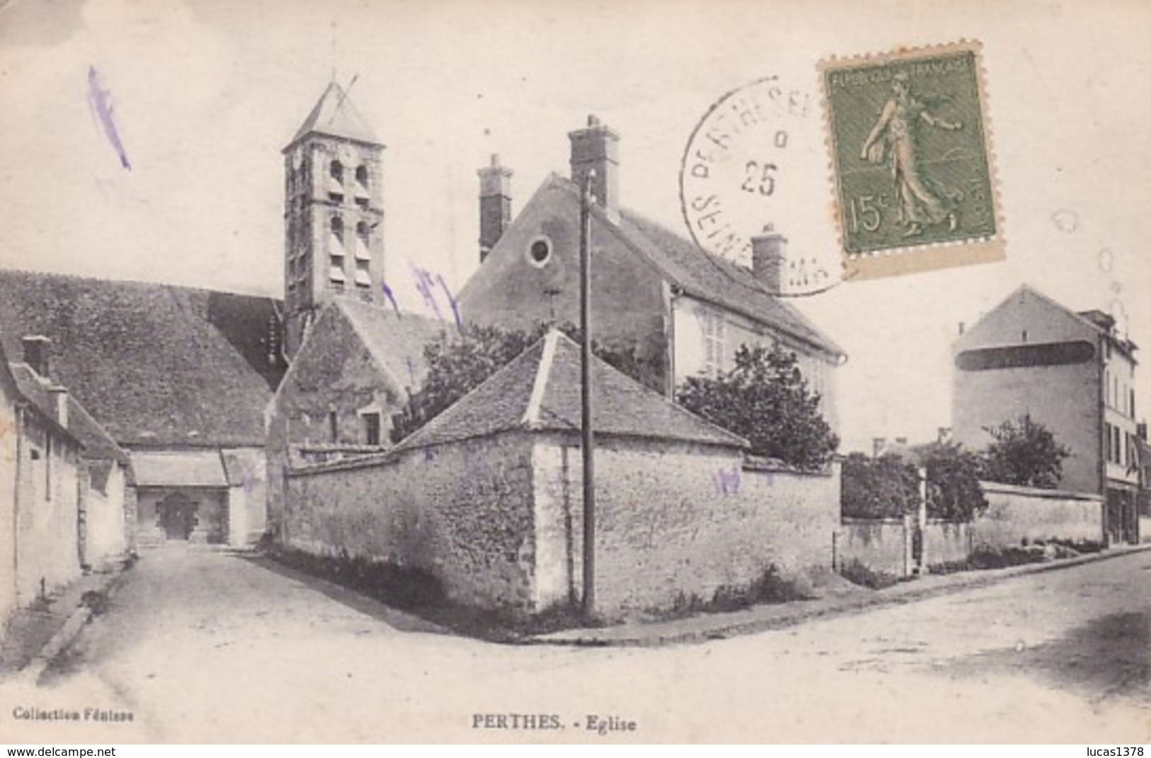 77 / PERTHES / EGLISE