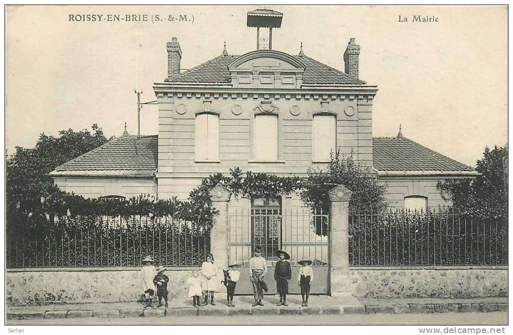 77 ,  ROISSY EN BRIE , La mairie , *9084
