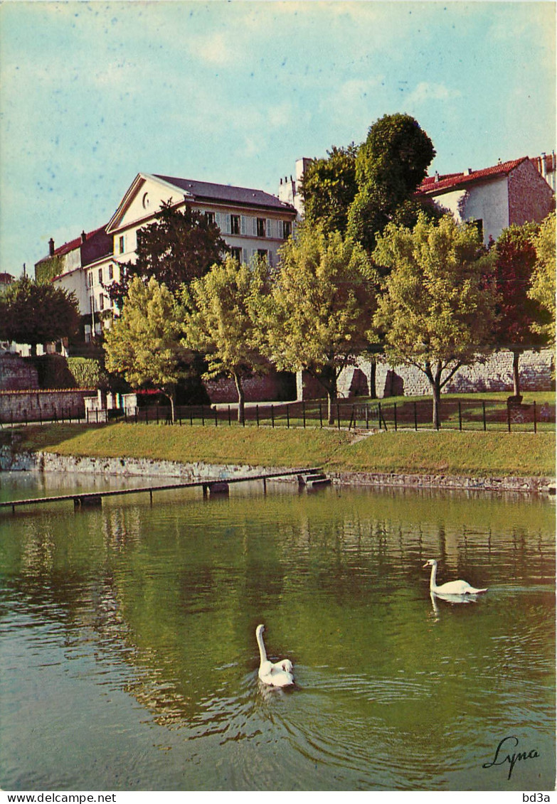 78 - CARRIERES SUR SEINE