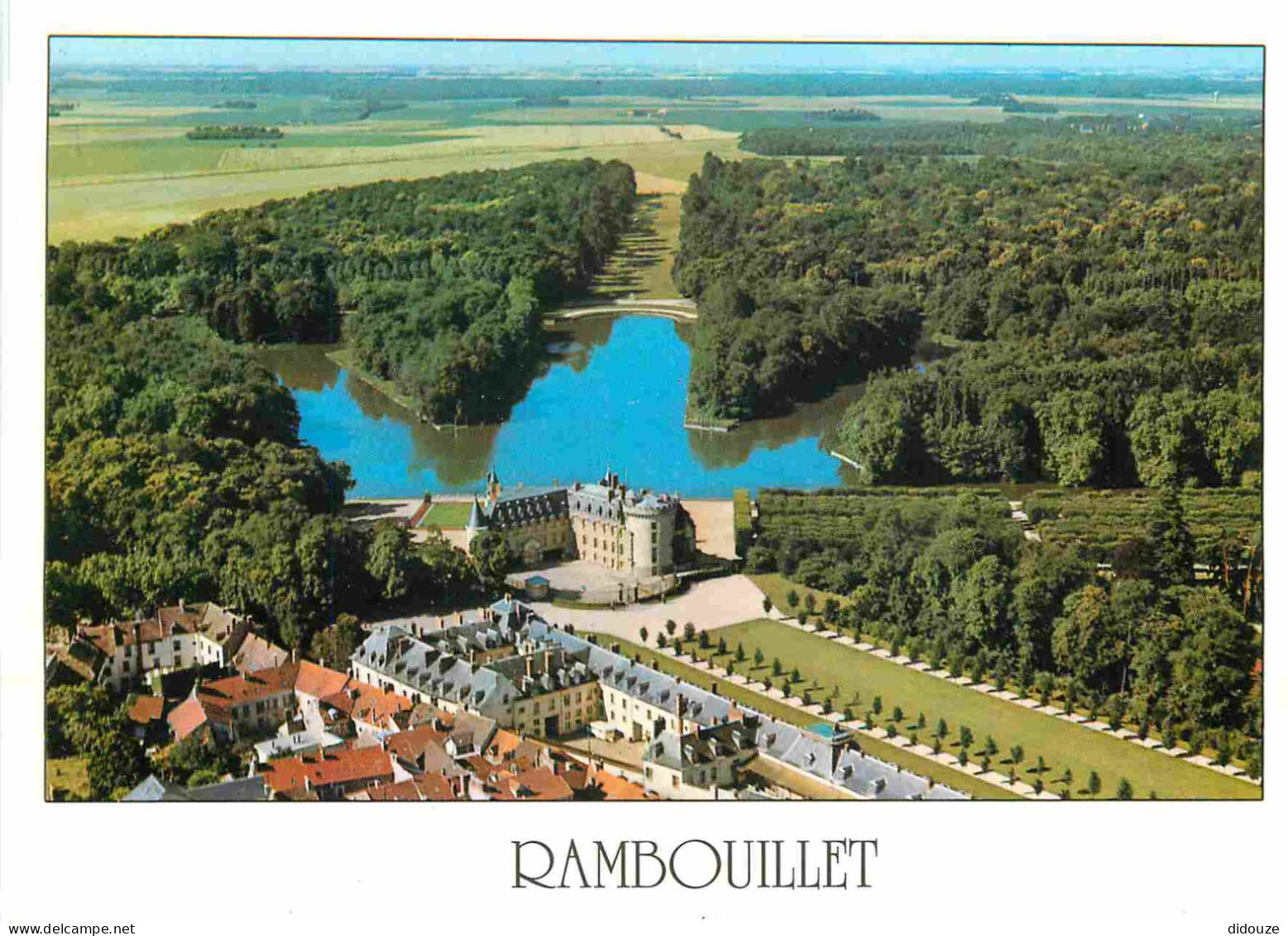 78 - Rambouillet - Château - Vue aérienne du château - CPM - Voir Scans Recto-Verso