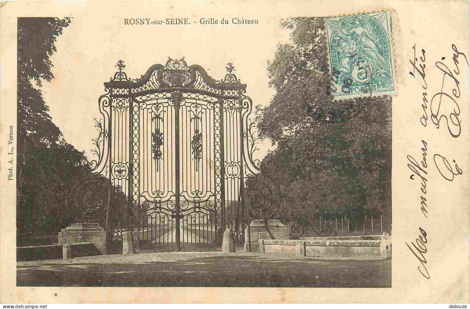 78 - Rosny sur Seine - Grille du Château - CPA - Voir Scans Recto-Verso
