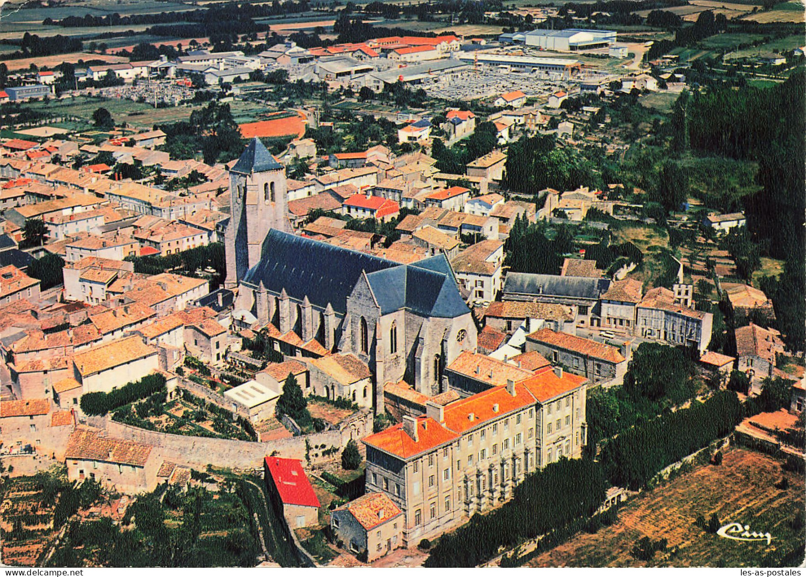 79  CELLES SUR BELLE