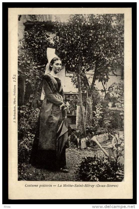 79 La Mothe-Saint-Héray costume coiffe D79D C79184C RH083349