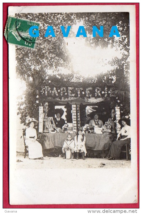 79  Possible  SAUZE-VAUSSAIS -  Stand de papeterie - Carte-photo