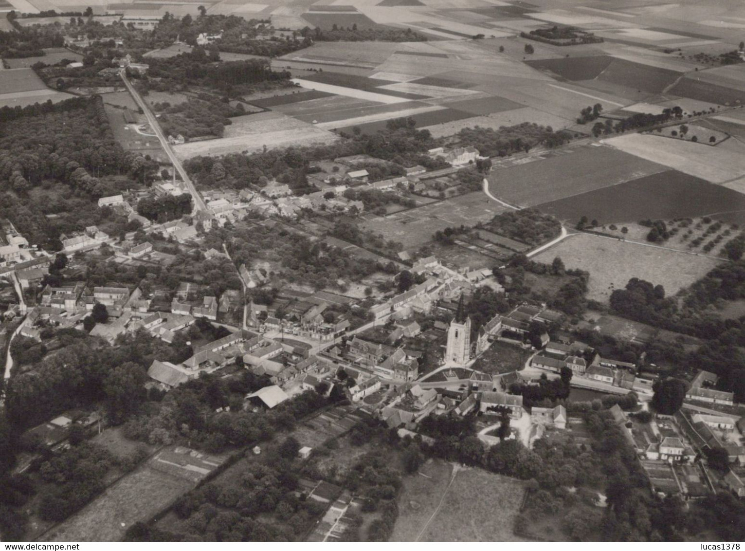 80 / AILLY LE HAUT CLOCHER / VUE AERIENNE