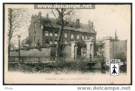 80 Péronne - PERONNE - Avenue de la Gare et Gendarmerie - cpa