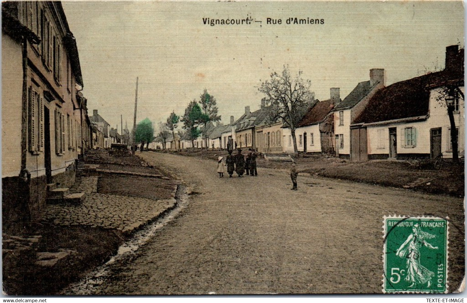 80 VIGNACOURT - la rue d'Amiens
