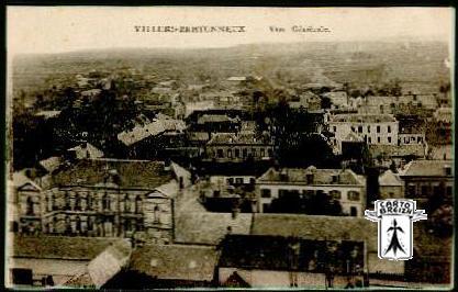 80 Villers-Bretonneux - 3. VILLERS-BRETONNEUX - Place des Halles - cpa