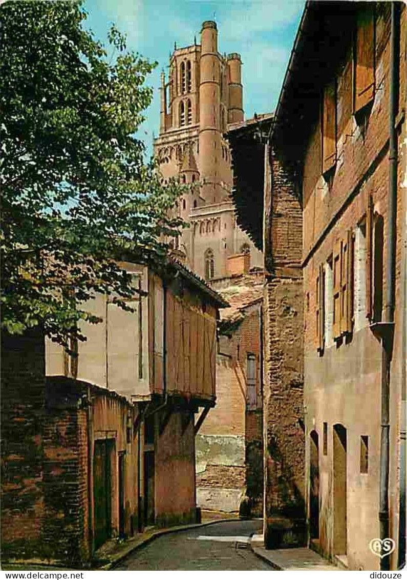 81 - Albi - Rue Pittoresque du vieil Albi - Echappée sur le Clocher de la Basilique Ste Cécile - CPM - Voir Scans Recto-