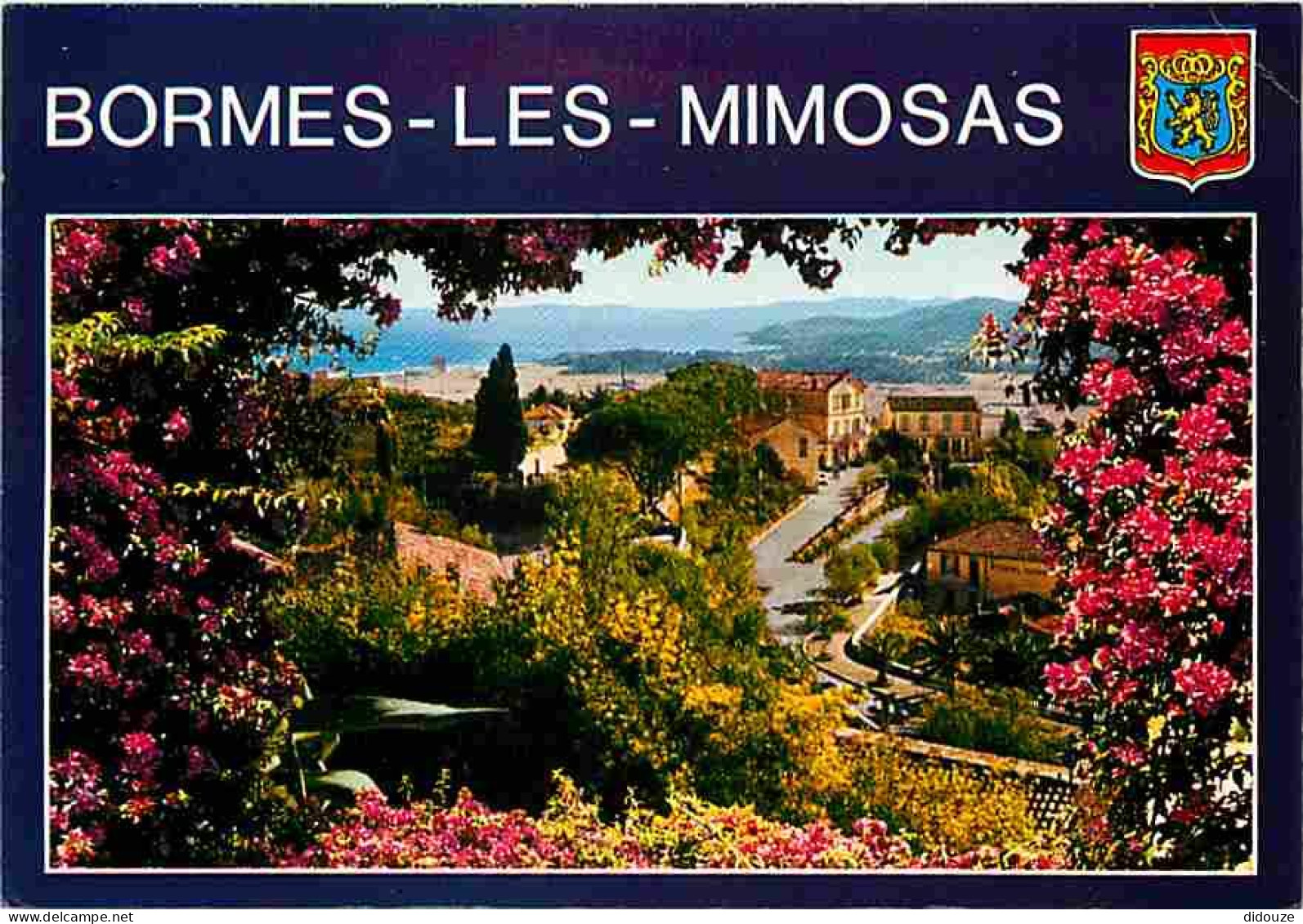 83 - Bormes les Mimosas - Vue Générale - Fleurs - CPM - Voir Scans Recto-Verso