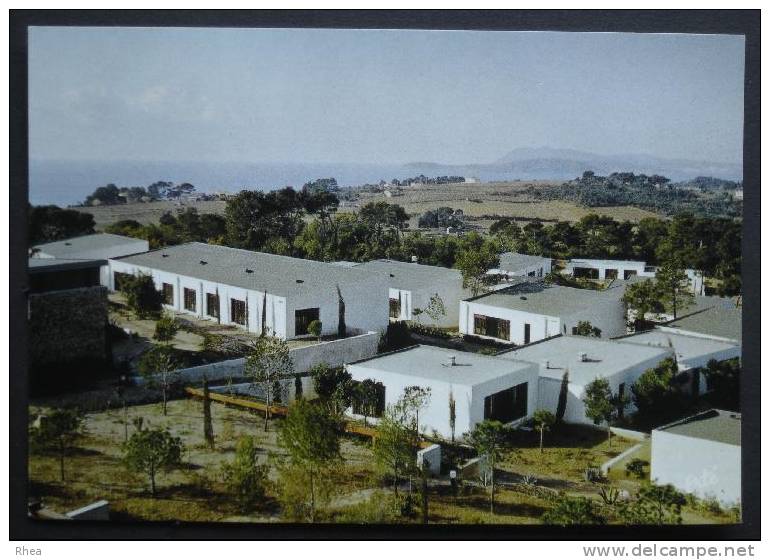 83 Le Pradet village vacances vvf D83D C83098C RH033279