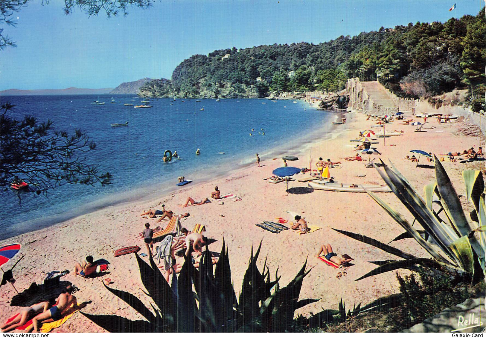 83 LE RAYOL CANADEL SUR MER