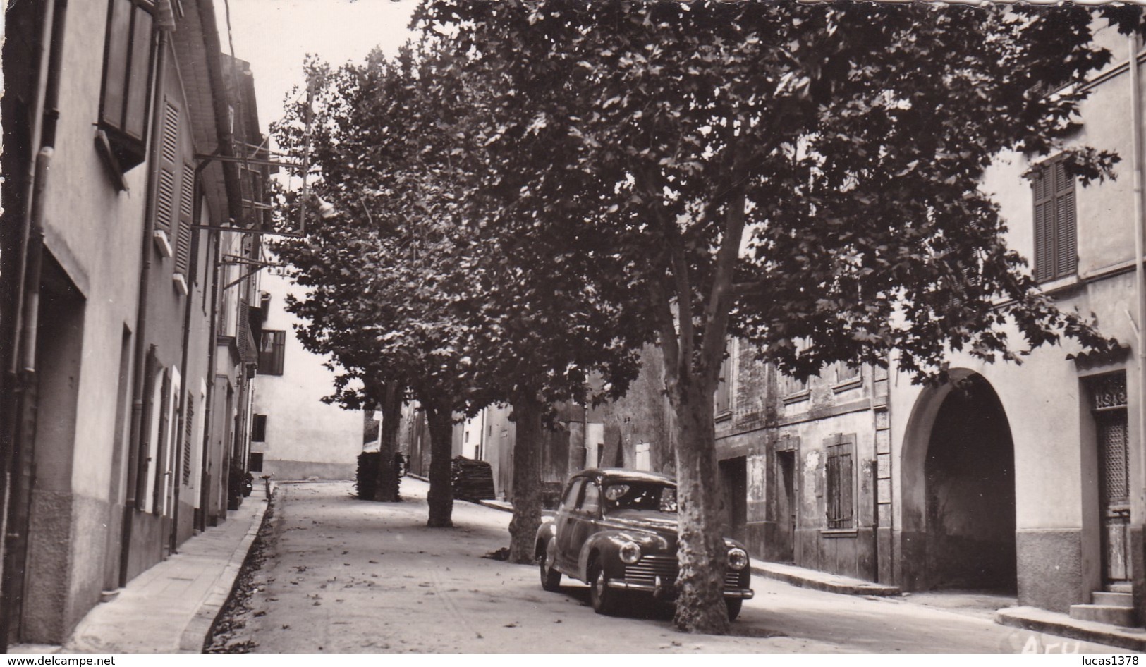 83 / NANS LES PINS / BOULEVARD DE LA MECQUE / VOITURE / CIRC 1955