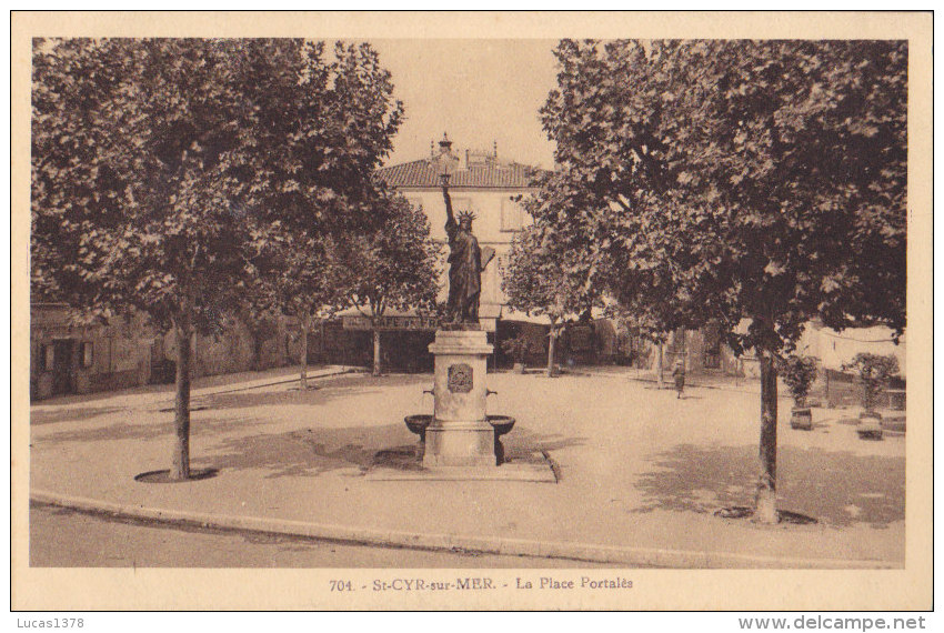 83 / SAINT CYR SUR MER / LA PLACE PORTALES