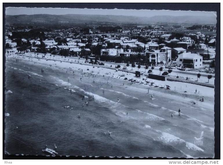 83 Saint-Cyr-sur-Mer plage    D83D  C83112C RH033505