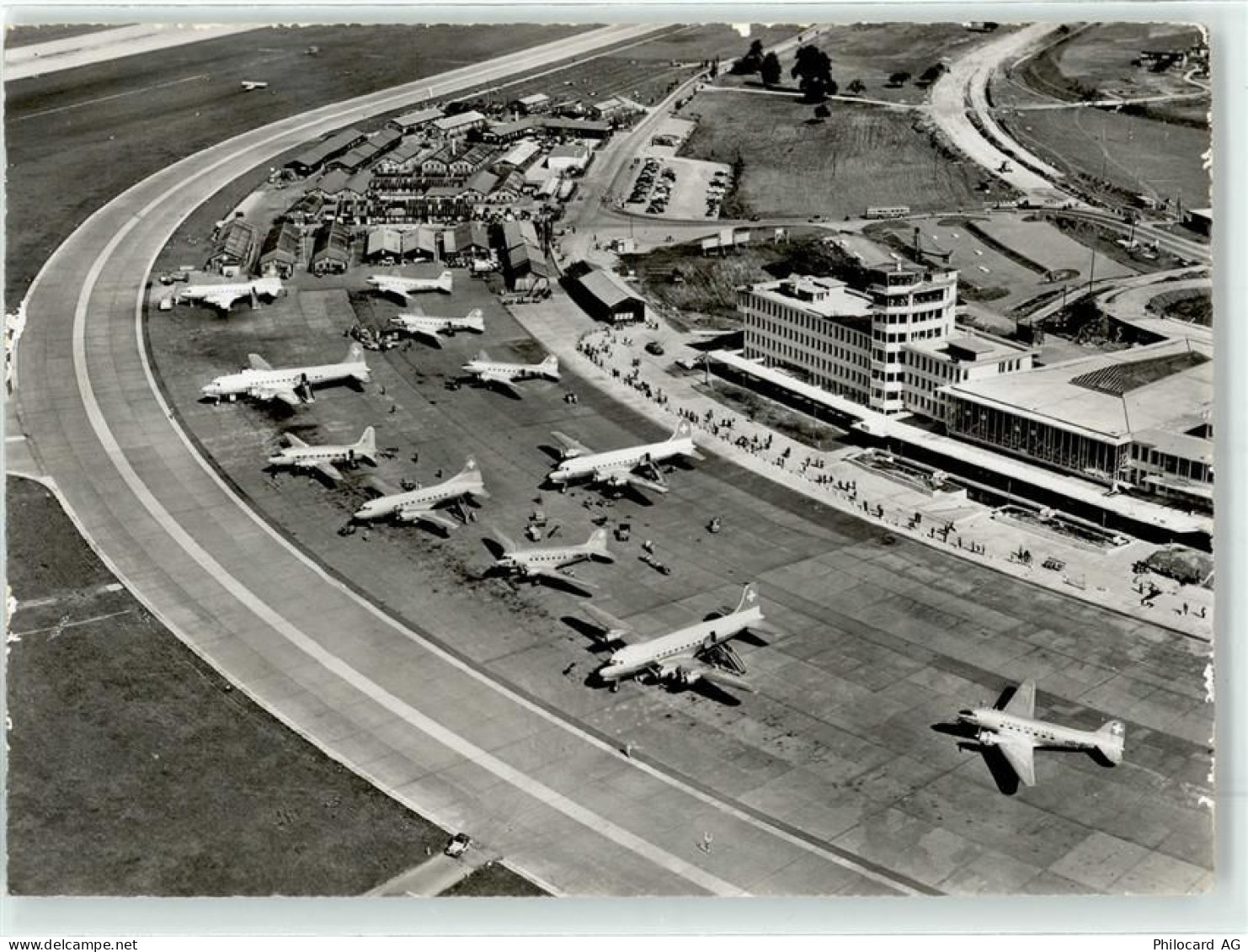 8302 Kloten - Fliegeraufnahme Flughof - 51833965