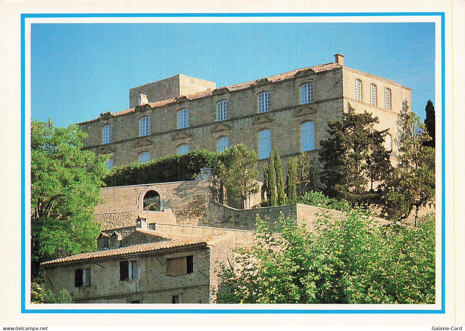 84 ANSOUIS LE CHATEAU