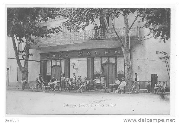 84 // ENTRAIGUES - Place du Béal, Café Malen, ANIMEE