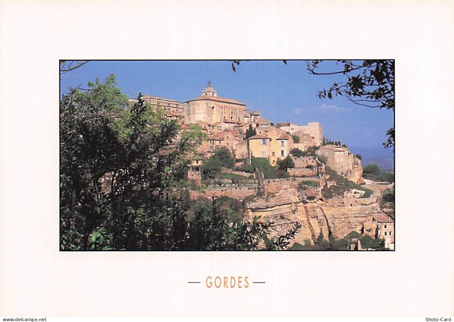 84 GORDES GORDES
