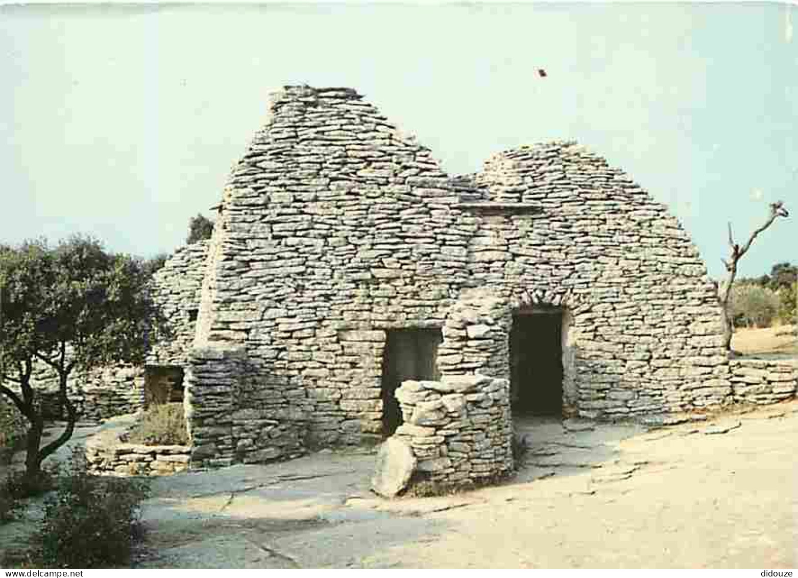 84 - Gordes - Le Village des Bories - CPM - Voir Scans Recto-Verso