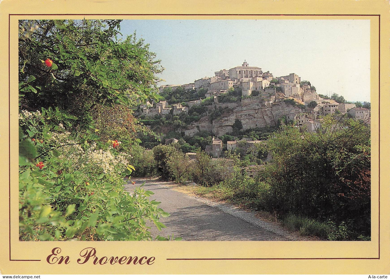 84 GORDES VILLAGE DE GORDES