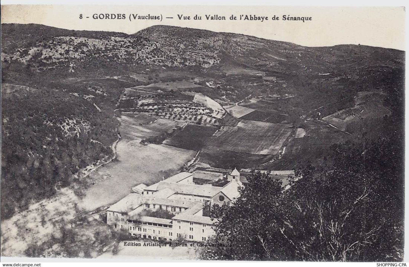 84 - Gordes -Vue du vallon de l'abbaye de Senanque