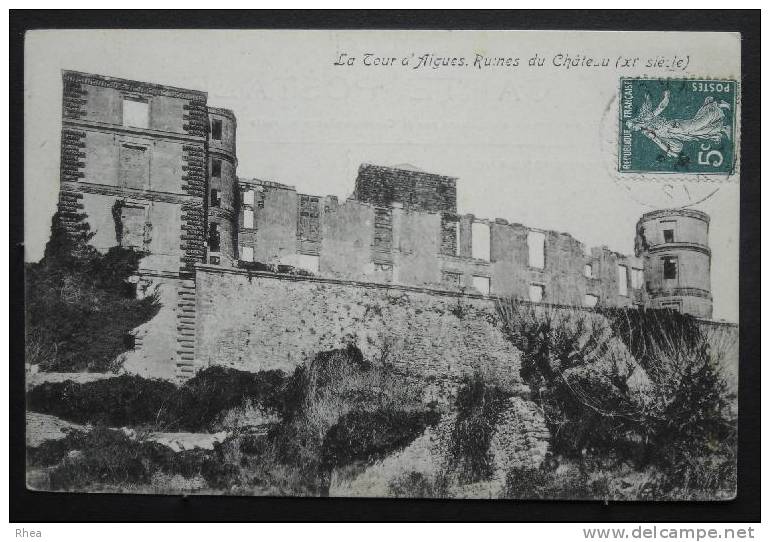 84 La Tour d'Aigues militaria, ruine, chateau ruine    D84D  C84133C RH023798