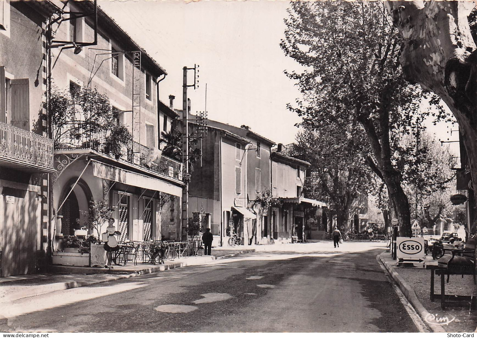 84 MAZAN LE COURS