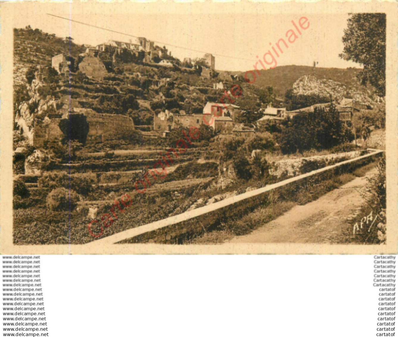 84. OPPEDE LE VIEUX .  La Feraille .