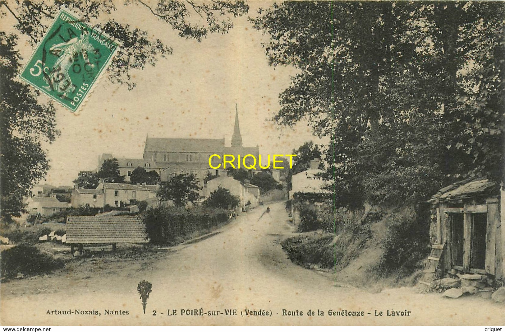85 Le Poiré sur Vie, route de la Génétouze, le Lavoir, visuel pas courant