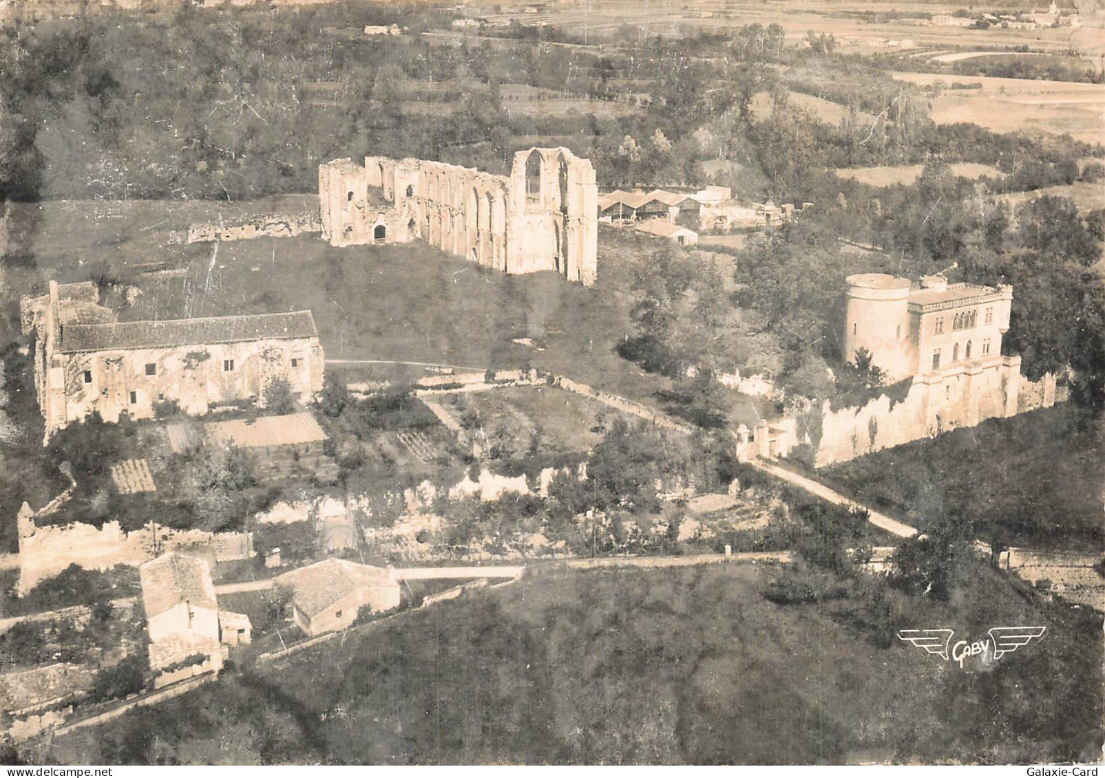 85 MAILLEZAIS ABBAYE DE MAILLEZAIS