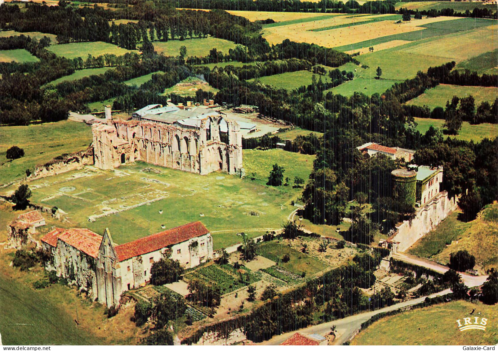 85 MAILLEZAIS ABBAYE DE MAILLEZAIS