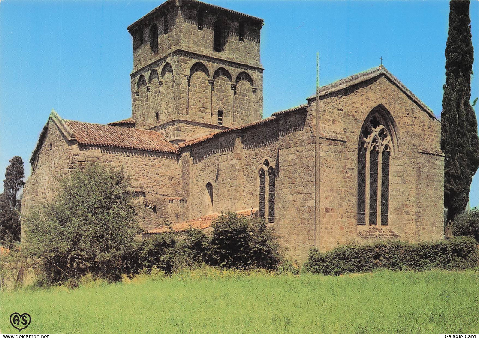 85 POUZAUGES EGLISE DU VIEUX POUZAUGES