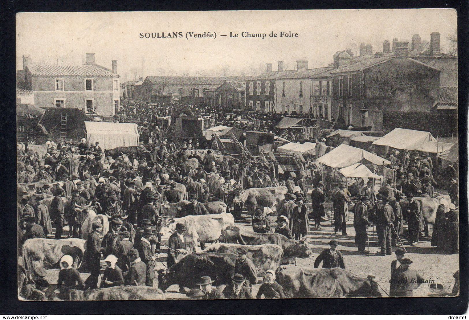 85 SOULLANS - Le Champ de Foire