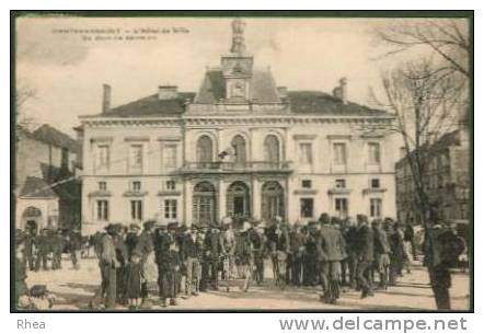 86 Châtellerault CHATELLERAULT - L'Hôtel Ville Un Jour Révision mairie hotel de ville D86D K86066K C86066C RH013391