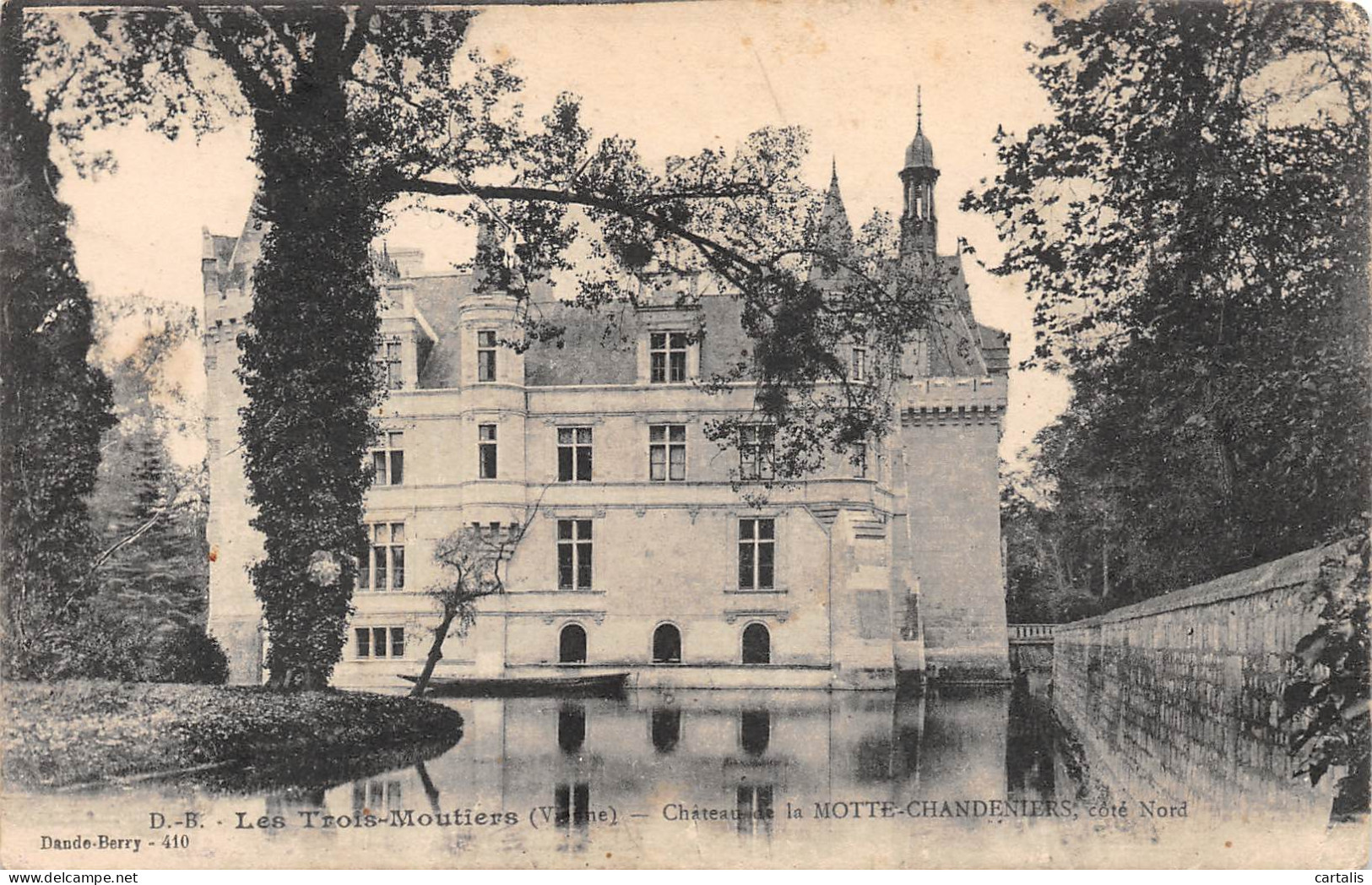 86-LES TROIS MOUTIERS-N°648-E/0101