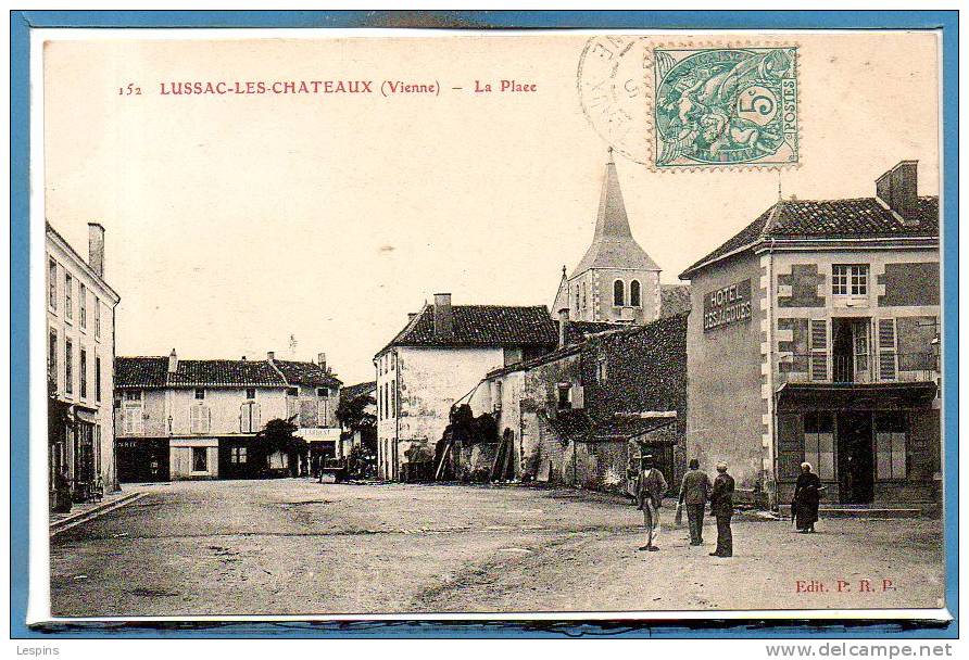 86 - LUSSAC les CHATEAUX --  La Place