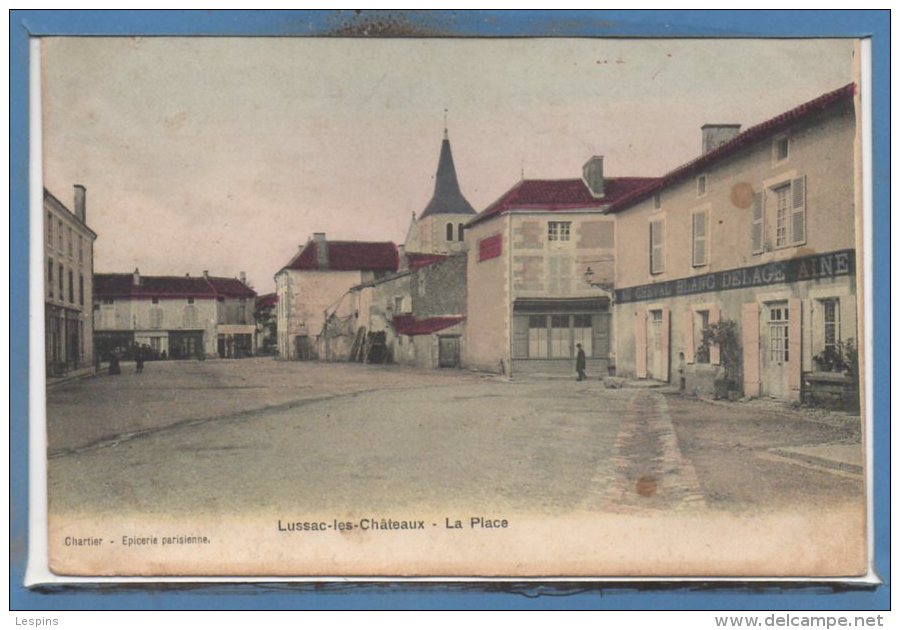 86 - LUSSAC les CHATEAUX --  La place