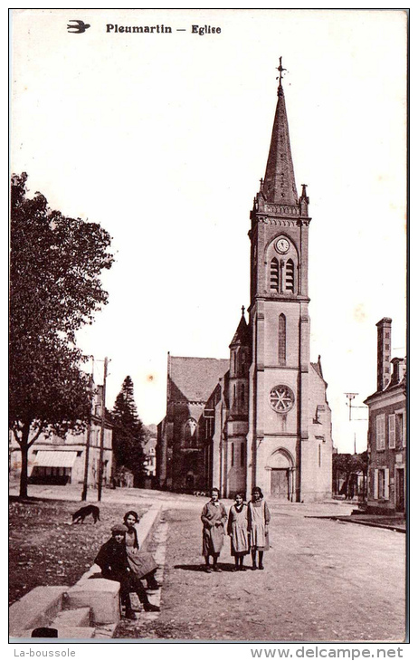 86 PLEUMARTIN - l'église