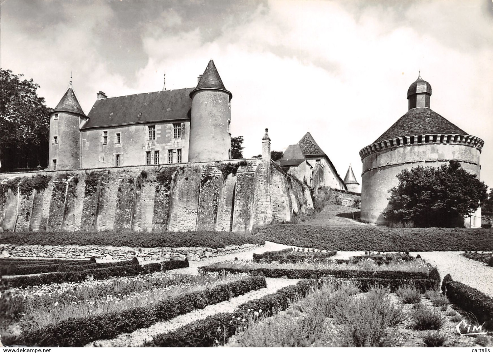 86-SAINT GEORGES DE BAILLARGEAUX-N°3828-C/0033